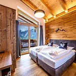 Chalet Family Escape In The Alps Neukirchen am Großvenediger