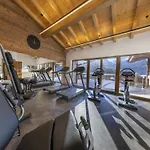 Family Escape In The Alps Neukirchen am Großvenediger