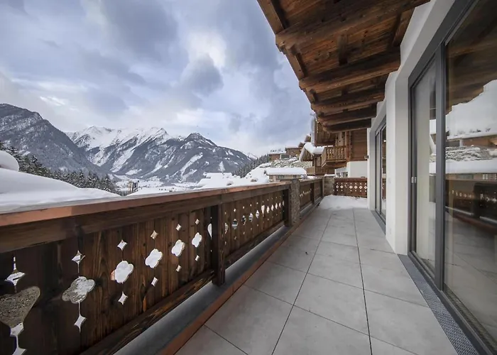 Family Escape In The Alps Neukirchen am Großvenediger