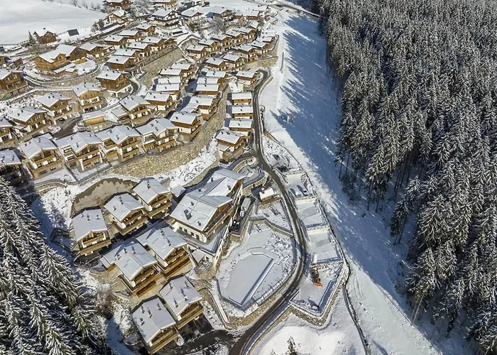 Family Escape In The Alps *