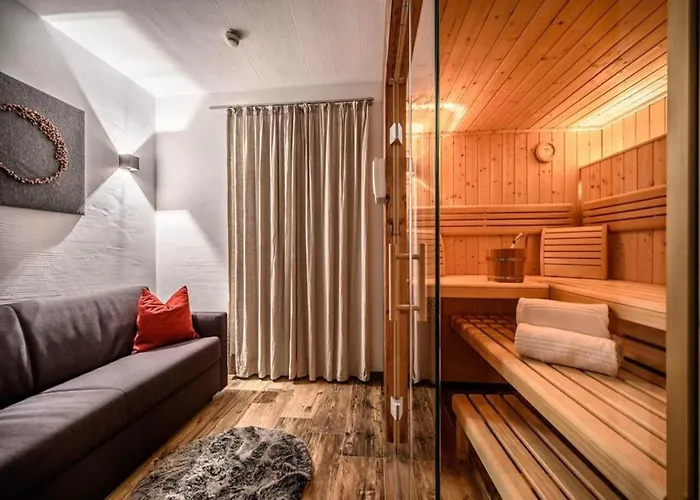 Family Escape In The Alps * Neukirchen am Großvenediger