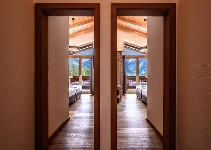 Chalet Family Escape In The Alps *